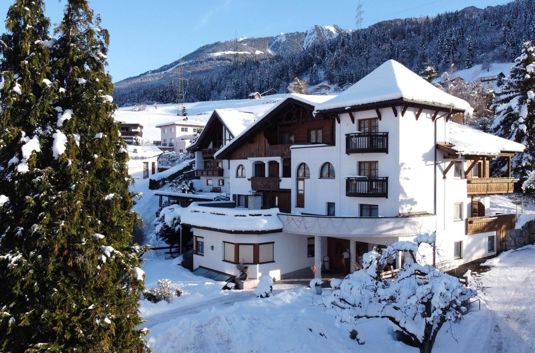 Ferienhotel Bergland Arzl im Pitztal Eksteriør bilde