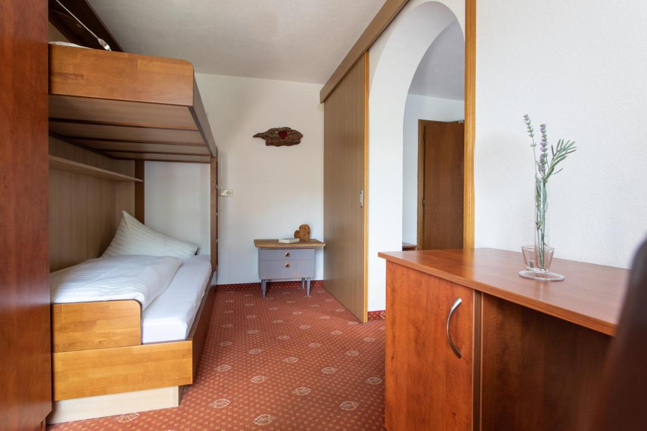 Ferienhotel Bergland Arzl im Pitztal Eksteriør bilde